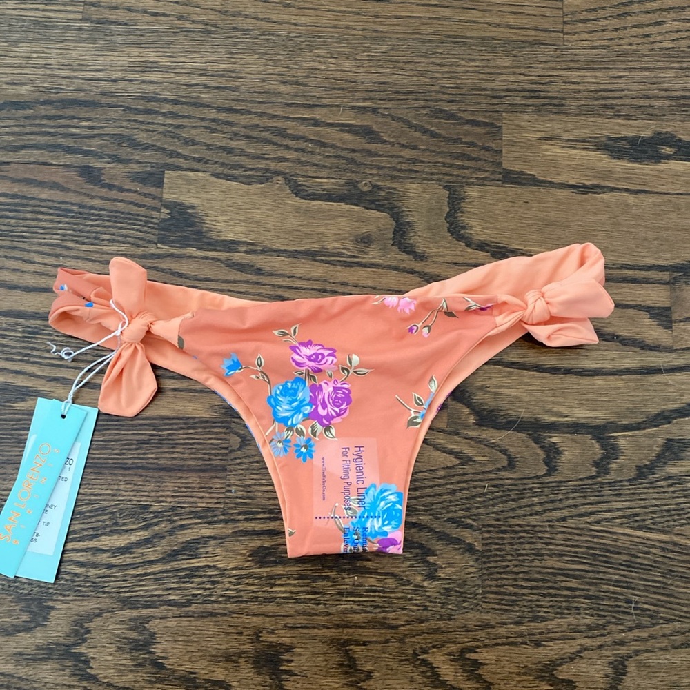 Brand new San lorenzo reversible bikini bottoms